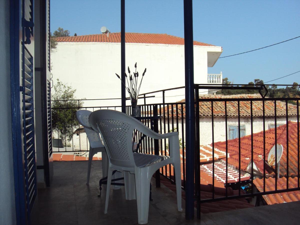 Artaki Beach Comfy Apartment Koroni  Bagian luar foto