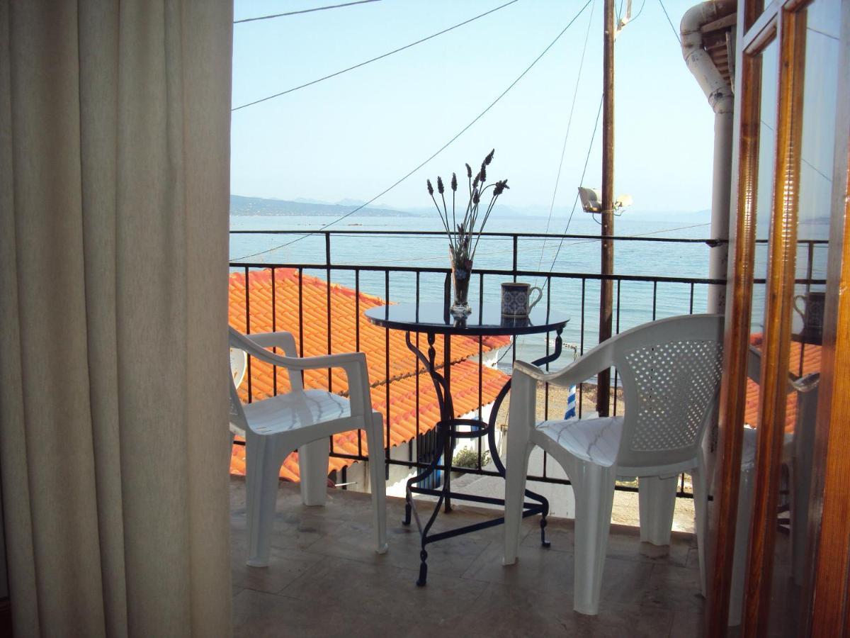 Artaki Beach Comfy Apartment Koroni  Bagian luar foto